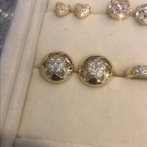 Earrings Huggies